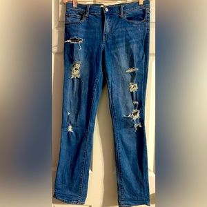 Gap 1969 straight leg jeans.  Size 28.
